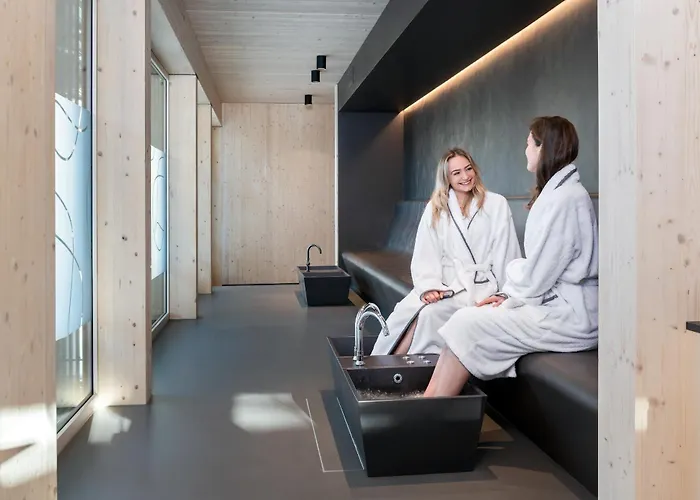 Daire Stilvolle 3-zimmer In Jugendstilvilla Flims