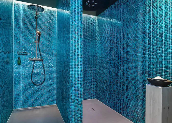 Stilvolle 3-zimmer In Jugendstilvilla