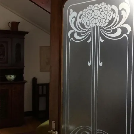 Stilvolle 3-zimmer In Jugendstilvilla * فيلمز